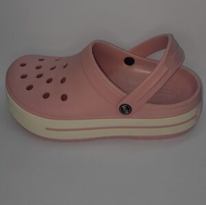 Crocs Seawalk reforzadas con plataforma rosa