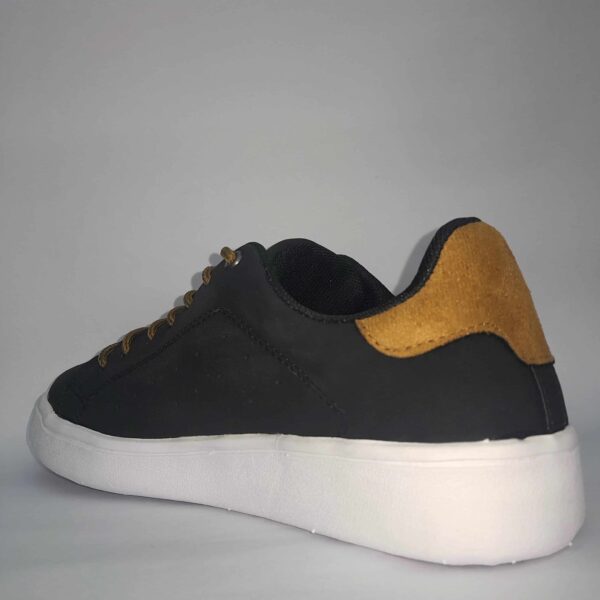 Zapatillas de gamuza sintetica urbanas hombre marca Rave