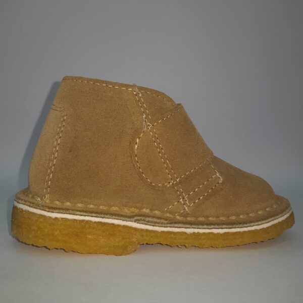 Botas Botitas de Gamuza Marca Pians con abrojo suela creppe suela caucho