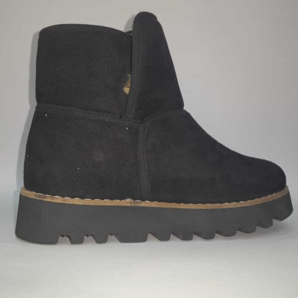 Pantubotas de Gamuza Sintética con Botón – Interior Polar – Marysabel – Talles 27 al 34